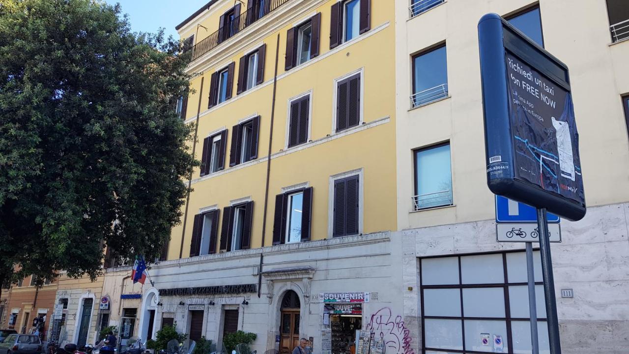Casa Della Rovere Rome Bagian luar foto